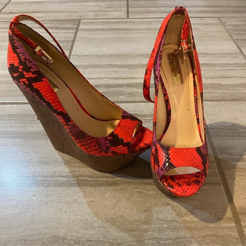 Jessica Simpson wedges